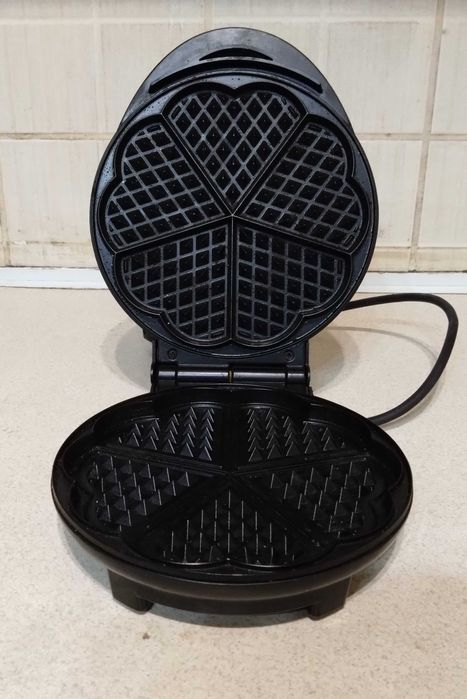 Гофретник/Тостер 1200 вата