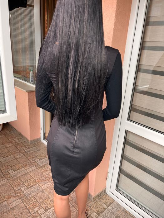 Рокля с дълъг ръкав от Юнона