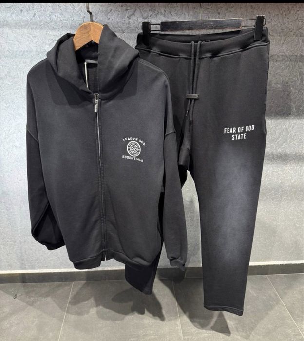 Мъжки спортен екип