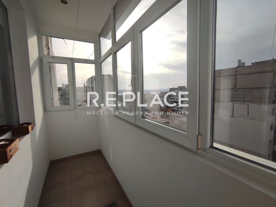 Продава се Тристаен апартамент в Варна, Младост 2 - 70 кв.м за 2358 €/кв.м - Снимка #9