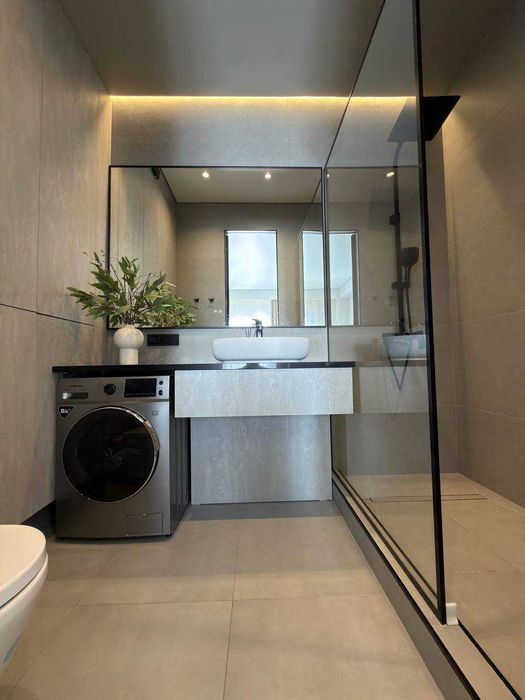 Сквозная 3к в Mirabad Avenue, хай-тек, 2 балкона`