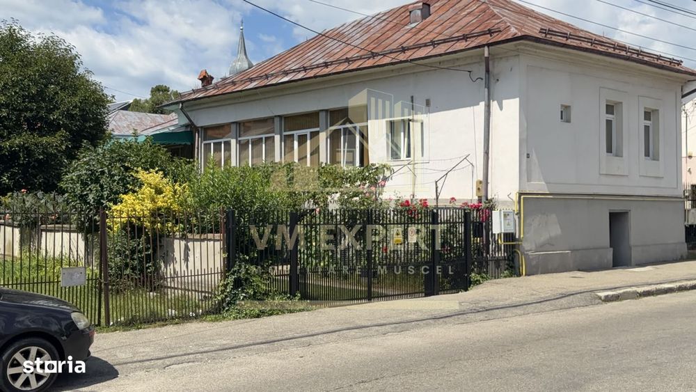 Casă 6 Camere Teren 456 Mp Centru Canpulung