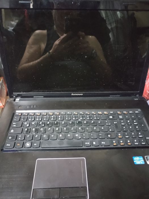Vand piese laptop Lenovo G-I3780