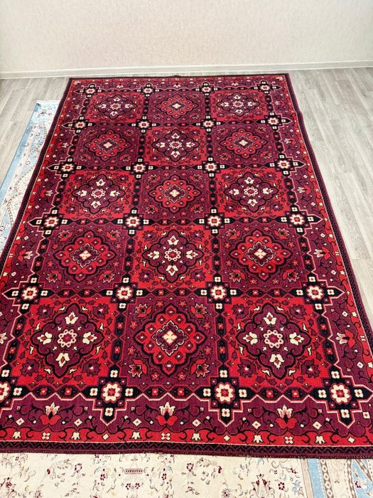 Продается шерстяной ковер