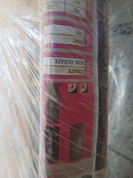 Интериорна врата с каса