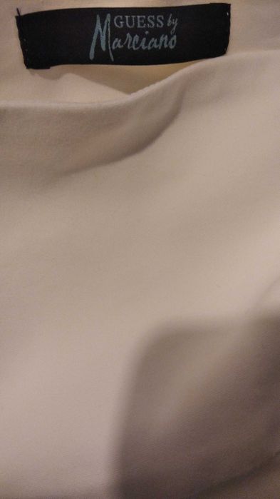 Рокля Guess by Marciano бяла