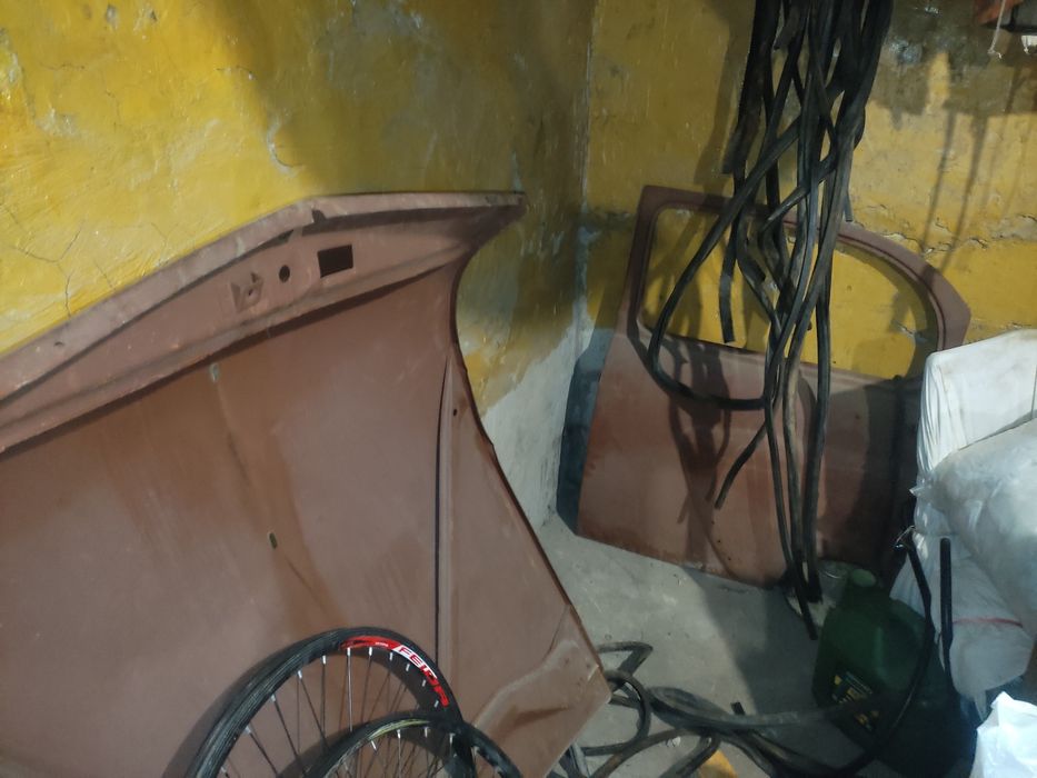 Капот  Москвич 403