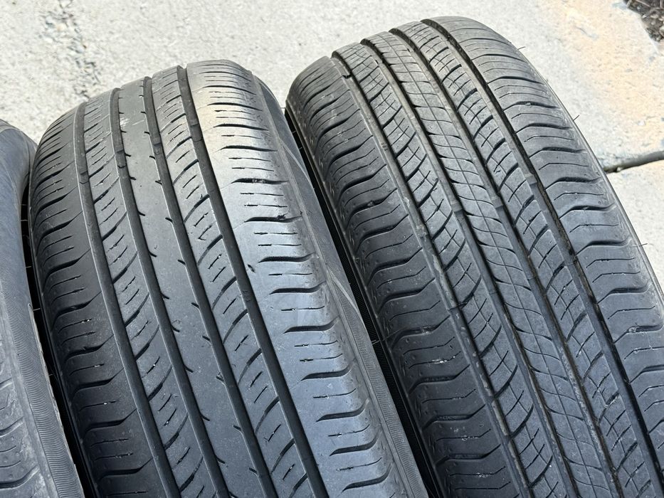 225|65 R17. Комплект шин.