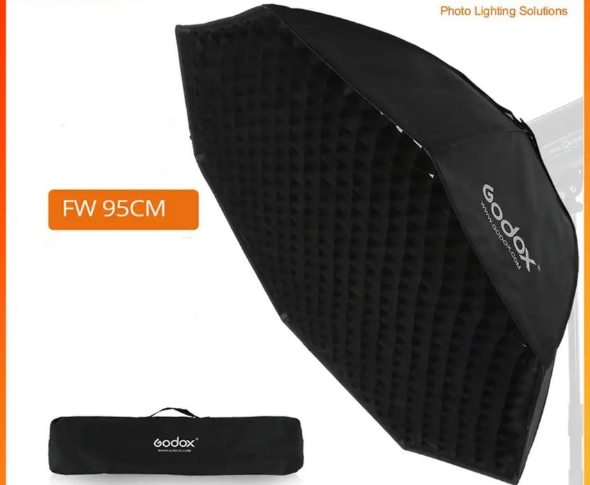 Софтбокс Октагон Godox 95 см с Грид и основа Bowens. Фото. Студио.