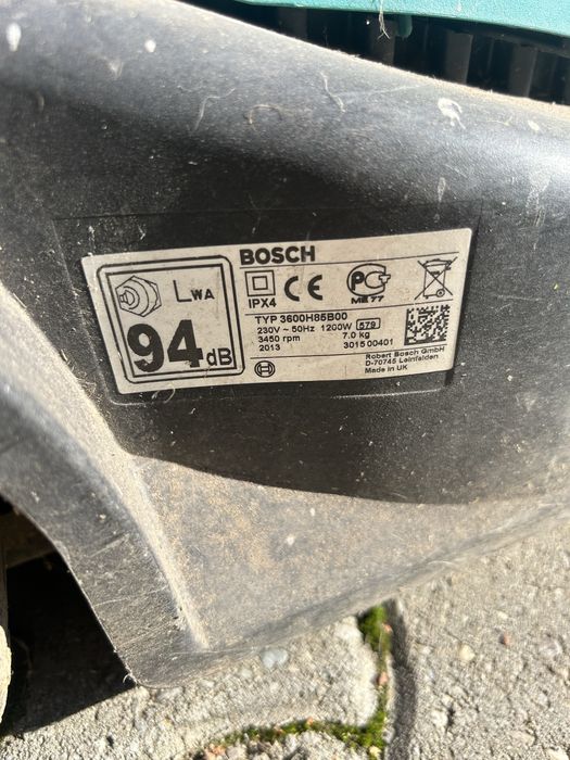 Masina tuns iarba bosch