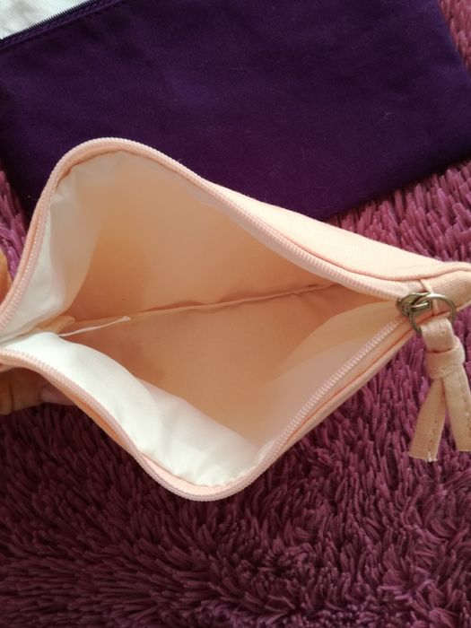 Косметички женские