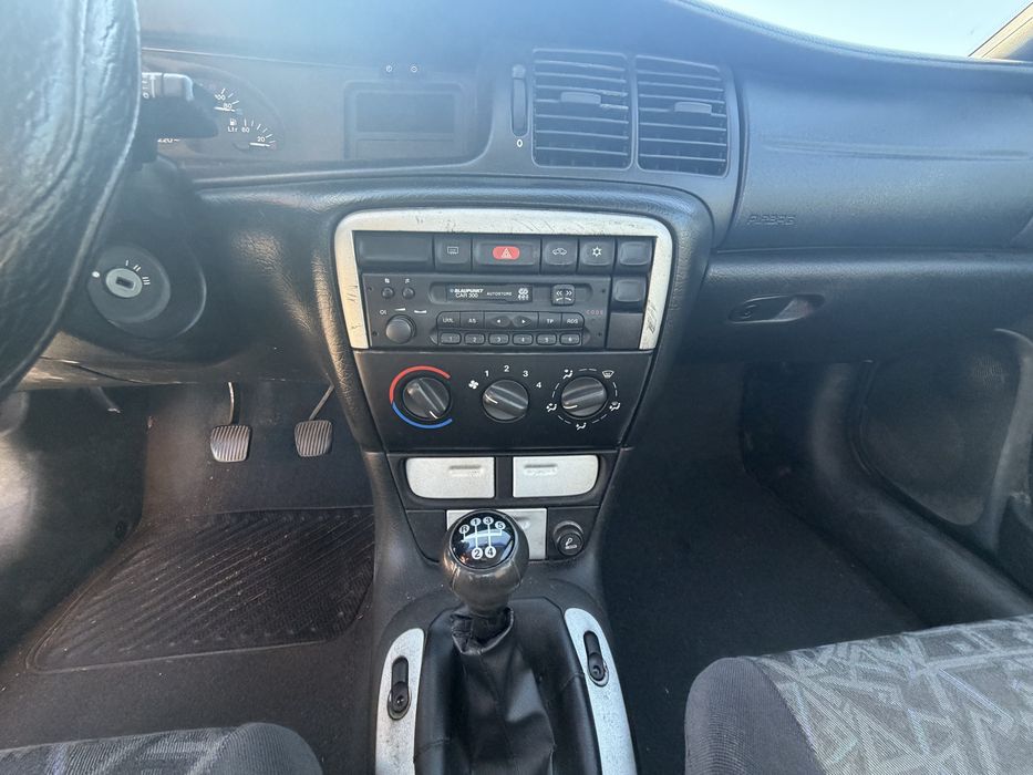 Opel Vectra B 1.6 16V X16XEL 100 к.с. 1998 г. на части