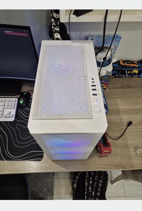 Бял Гейминг Компютър RTX 3060 Ti / Ryzen 5600 - С гаранция