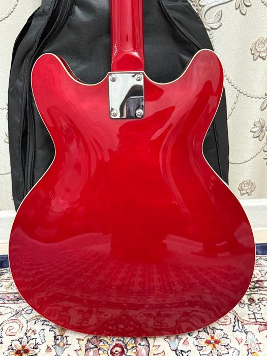 Jolana Tornado Red  электрогитара