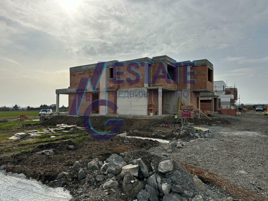 Продава се Къща в Поморие - 218 кв.м за 1739 €/кв.м - Снимка #8