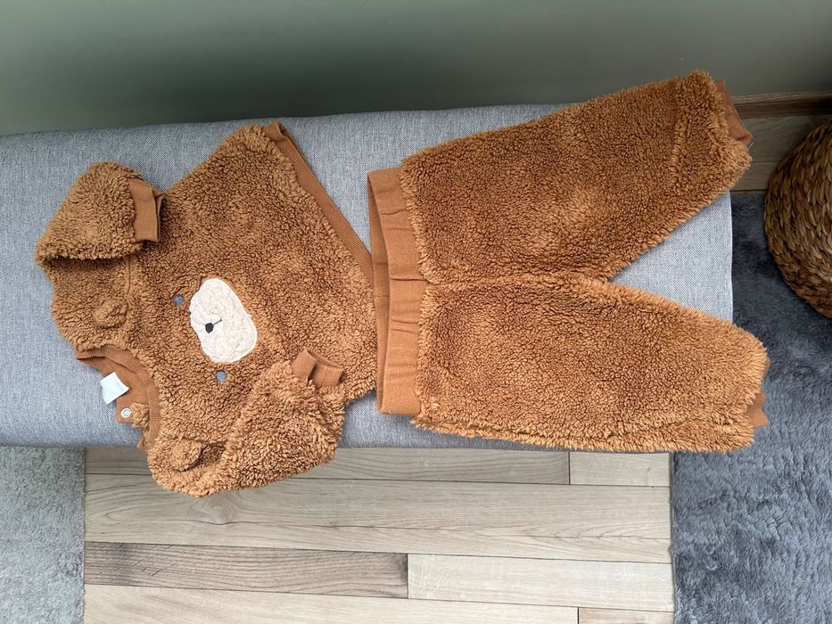 Зимен комплект H&M 6-9 месеца