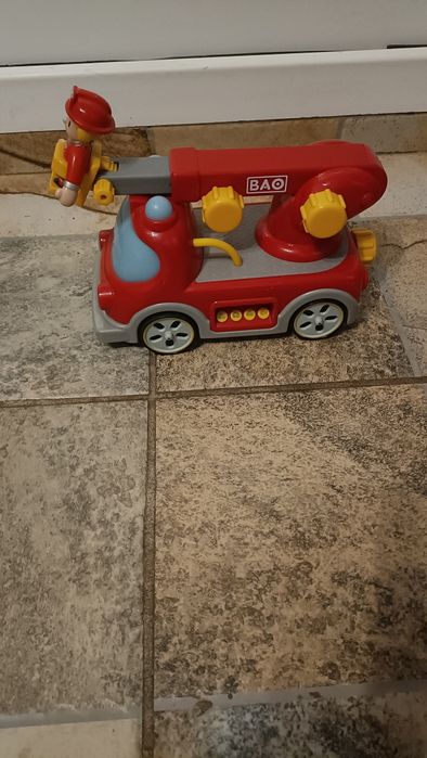 Mașinuțe baeti fete impecabile