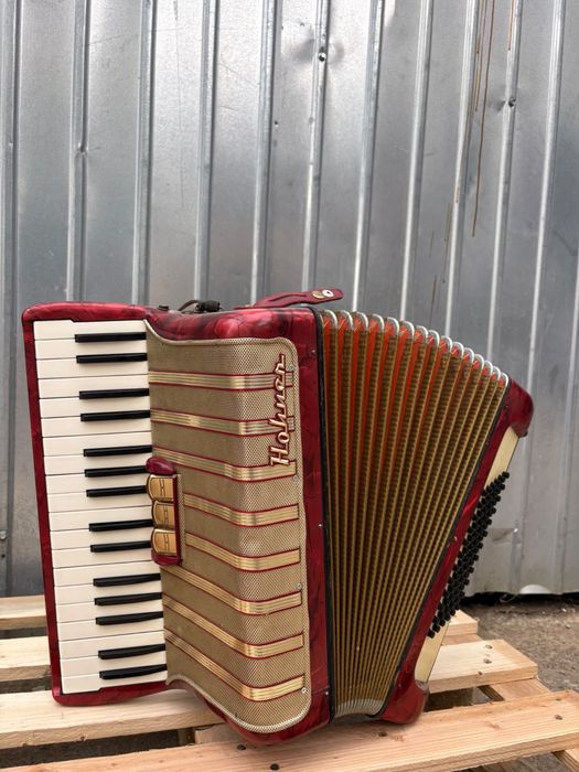 Acordeon Hohner Concerto 2 cu 72 de basi