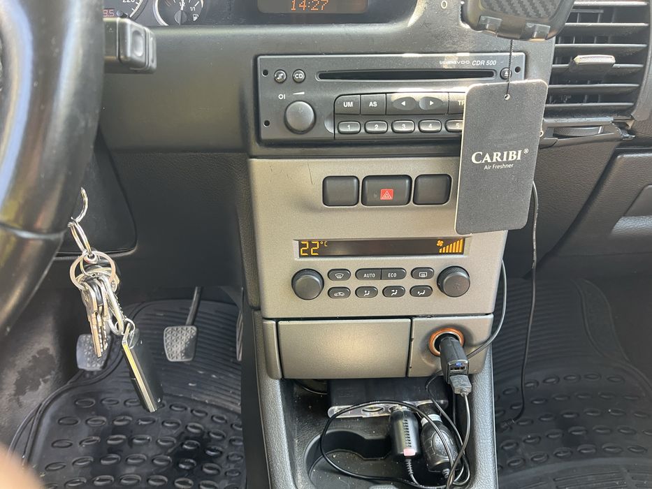 Opel zafira 7 места