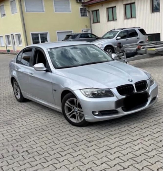 BMW Seria 3 2009 — imagine 4