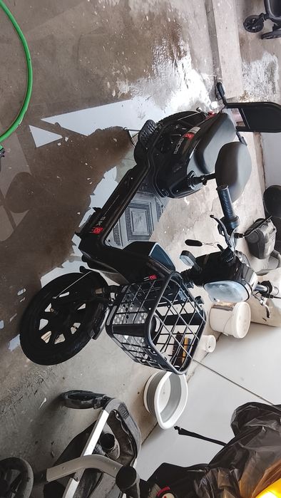Elektro moped S8