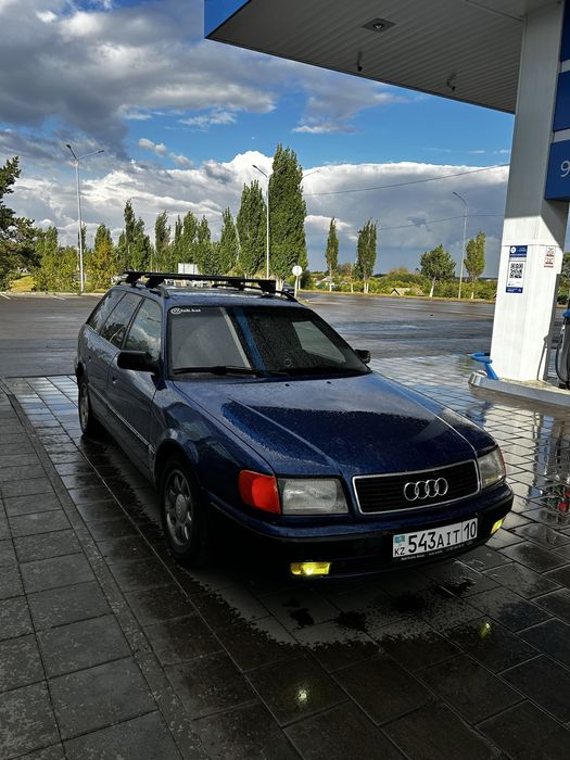 Audi 100 c4 avant