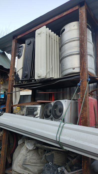 Продам телевизор и музыкальный центр