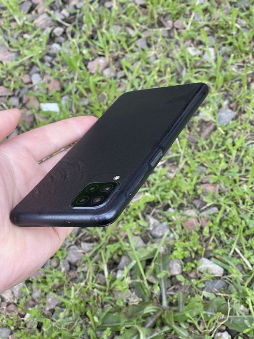 Samsung A12 64 tali srochno sotiladi