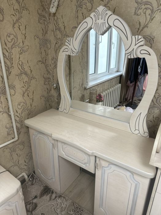 Spalni mebel holati yaxshi
