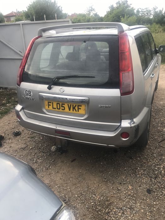 Nissan X Trail 2.5i 165к.с na chasti Нисан екстрейл На части