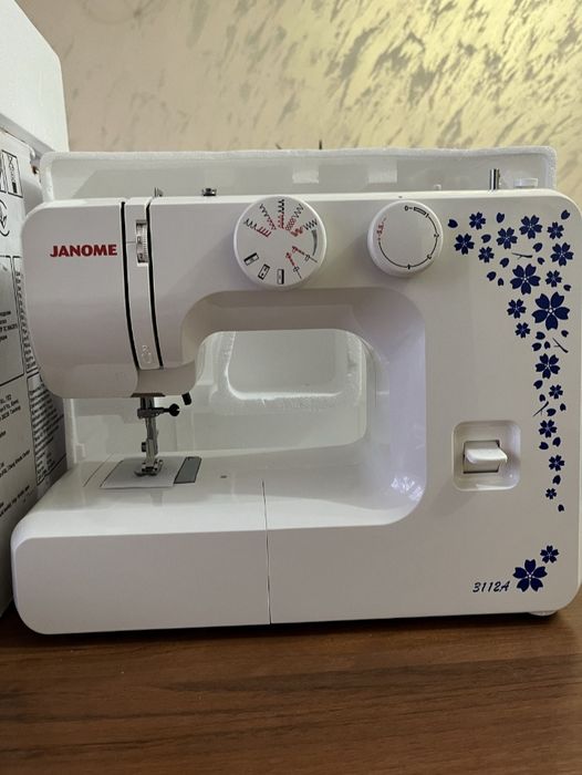 Швейная машинка Janome 3112A