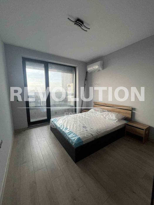 Дава се под наем Двустаен апартамент в Пловдив, Център - 65 кв.м за 766 € - Снимка #2