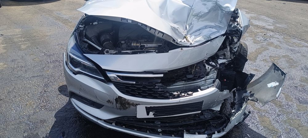 Dezmembrez Opel Astra K [Fabr 2015-2022]