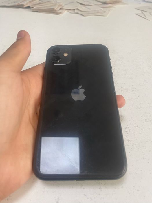 Продам Iphone 11 черный