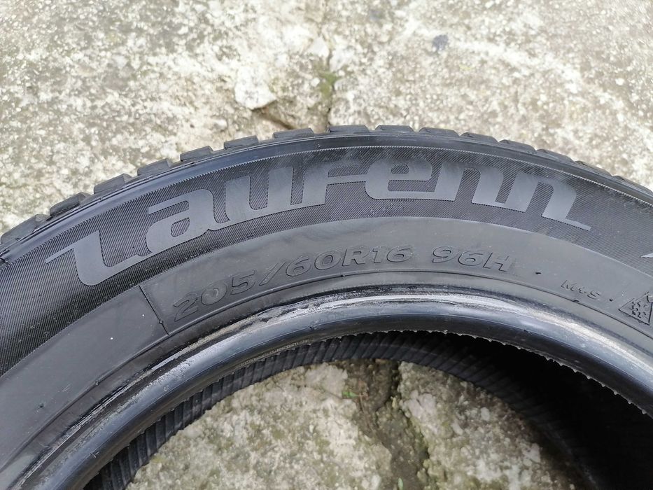 205/60/16 1бр.LauFenn Зимна гума