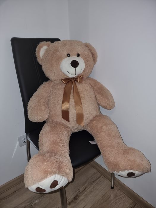 Urs de pluș gigant 90 cm, ca nou, cu fundiță aurie
