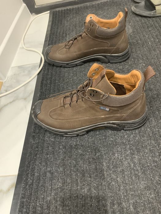 Ботинки демисезонные, новые