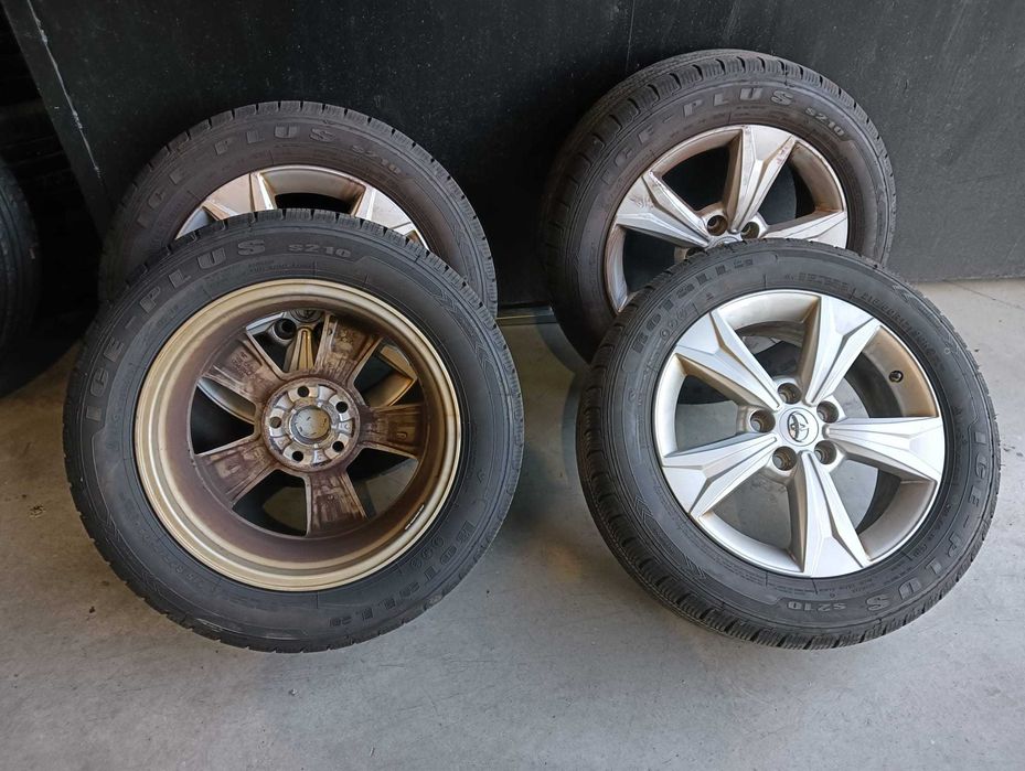 Jantă aliaj Toyota C-HR 215.60.R17