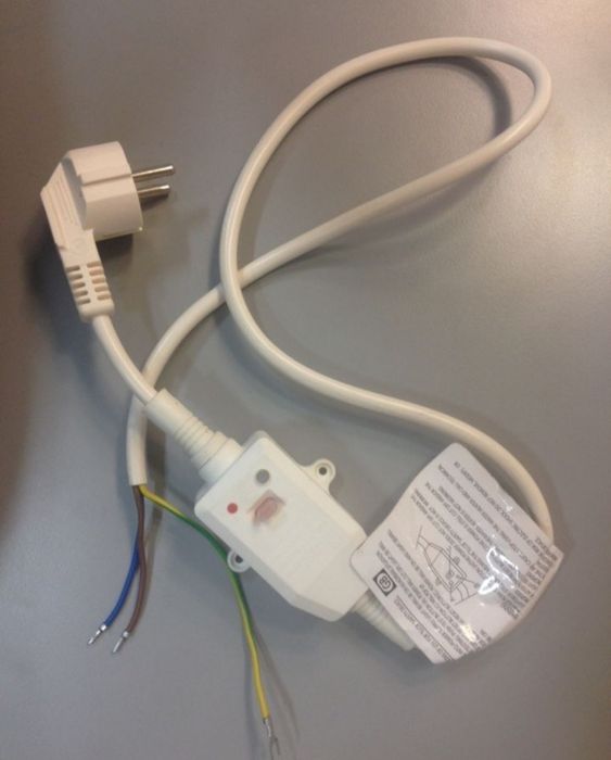 УЗО шнур для бойлера. Аристон, водонагреватель