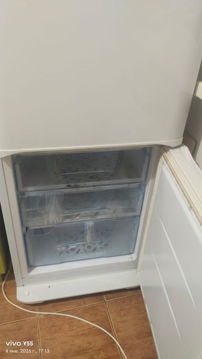 Холодильник хорошим состоянии