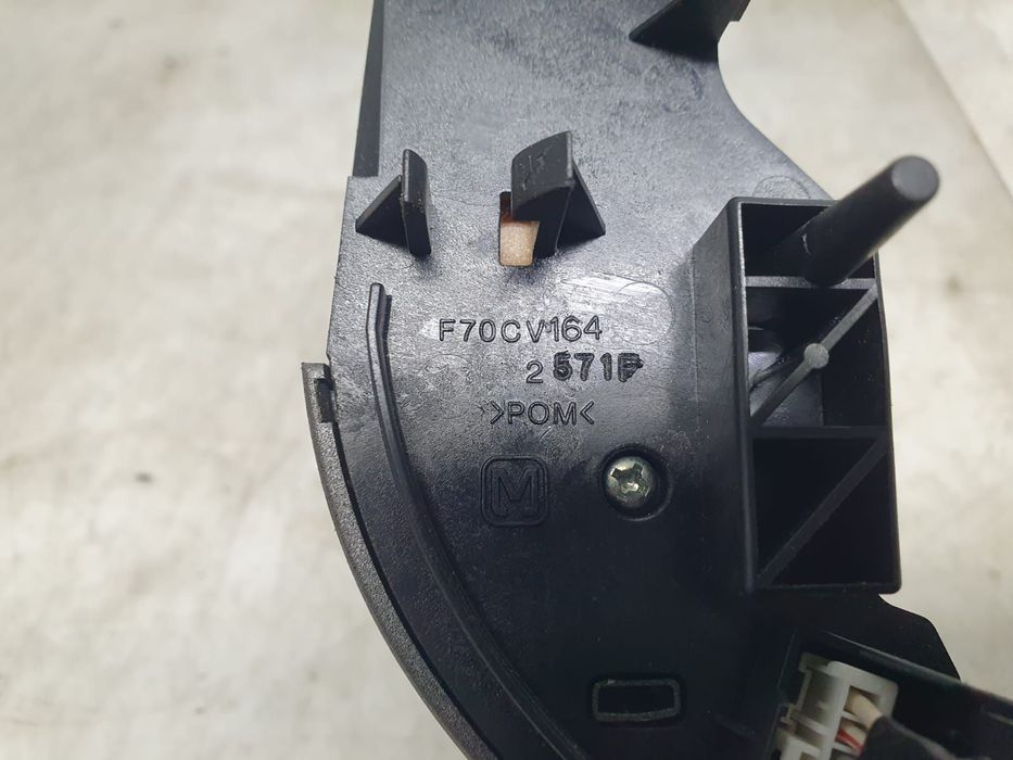 Comenzi volan F70cv164 F70cv142 Toyota Prius 2 [2003 - 2011] 1.5 hybr