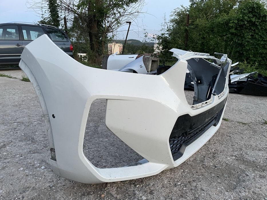 Предна броня за BMW X1 U11 M БМВ Х1 У11 М 2022г 2бр