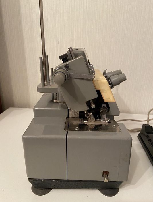 Оверлок для обработки швов