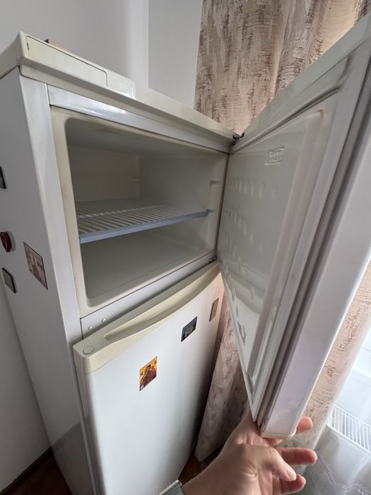 Frigider arctic functional-sibiu