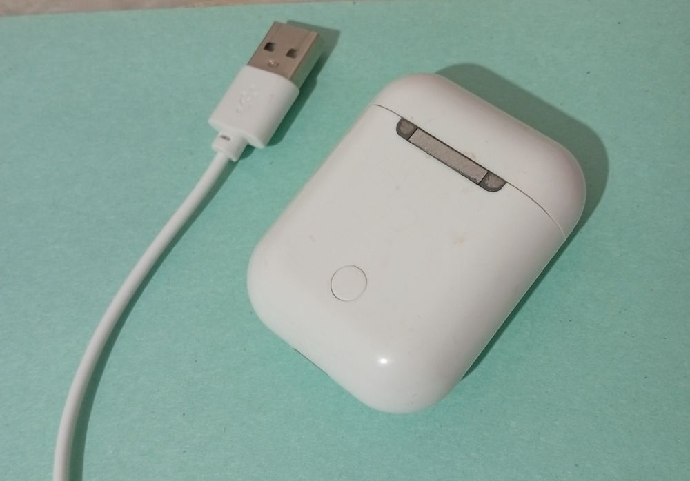 Naushnik Bluetooth..