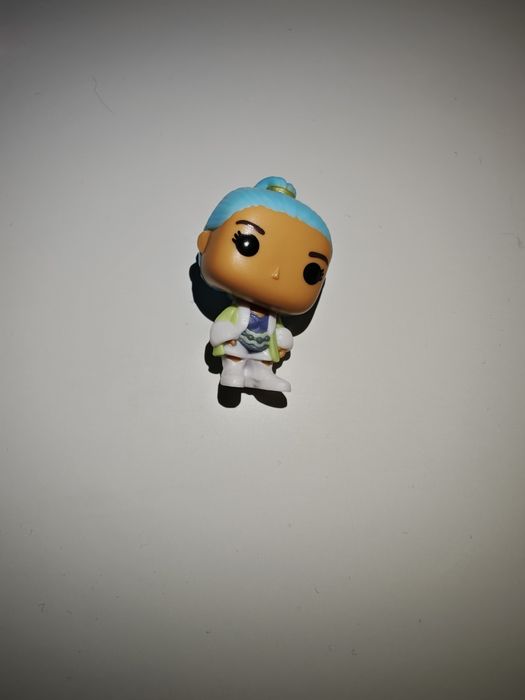 Меняю Kinder one piece Vivi