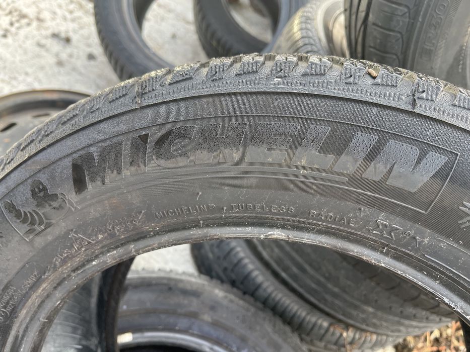 195/60/16 Mishelin