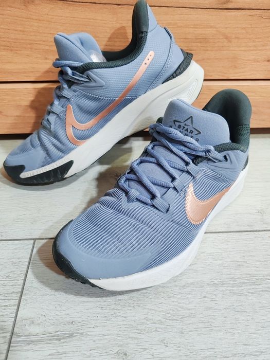 Маратонки найк nike унисекс