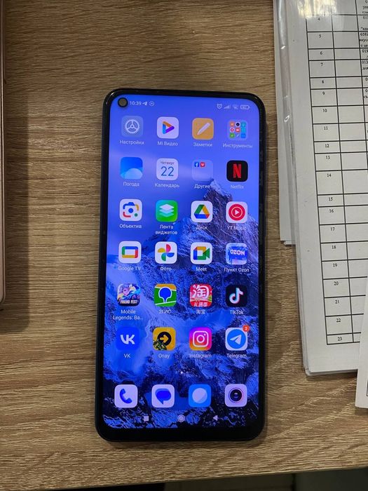 Продам редми нот 9