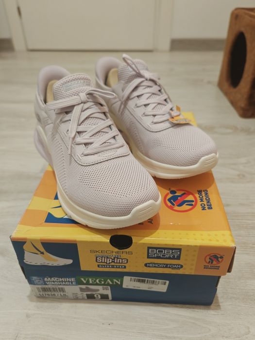 Adidasi Skechers noi, cu eticheta - 39